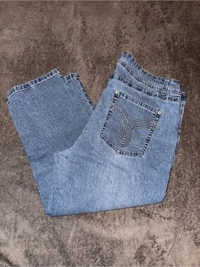 Revolt Jeans Light Blue Denim Capris